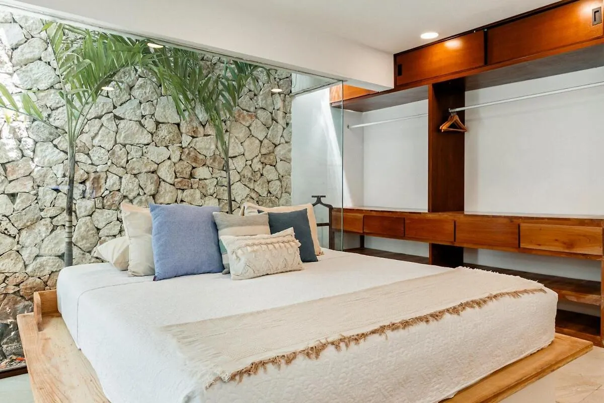 Villa Jungle, Isla Mujeres 0*,  Mexico