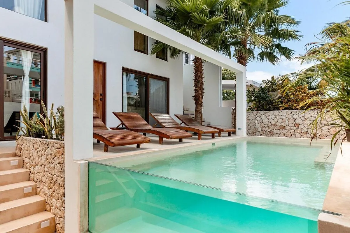 Villa Jungle, Исла-Мухерес